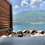 Vakantiehuis With Lake-view -breck&fest *